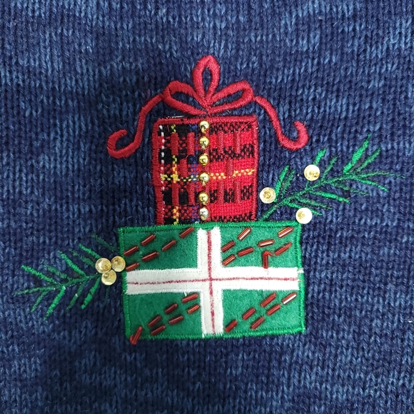 TIARA INTERNATIONAL Christmas Collection Women's Zip Front Cardigan MEDIUM - Picture 12 of 16